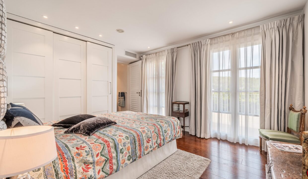 678630919c00ec362be6f1d0_PMT07596-HDR